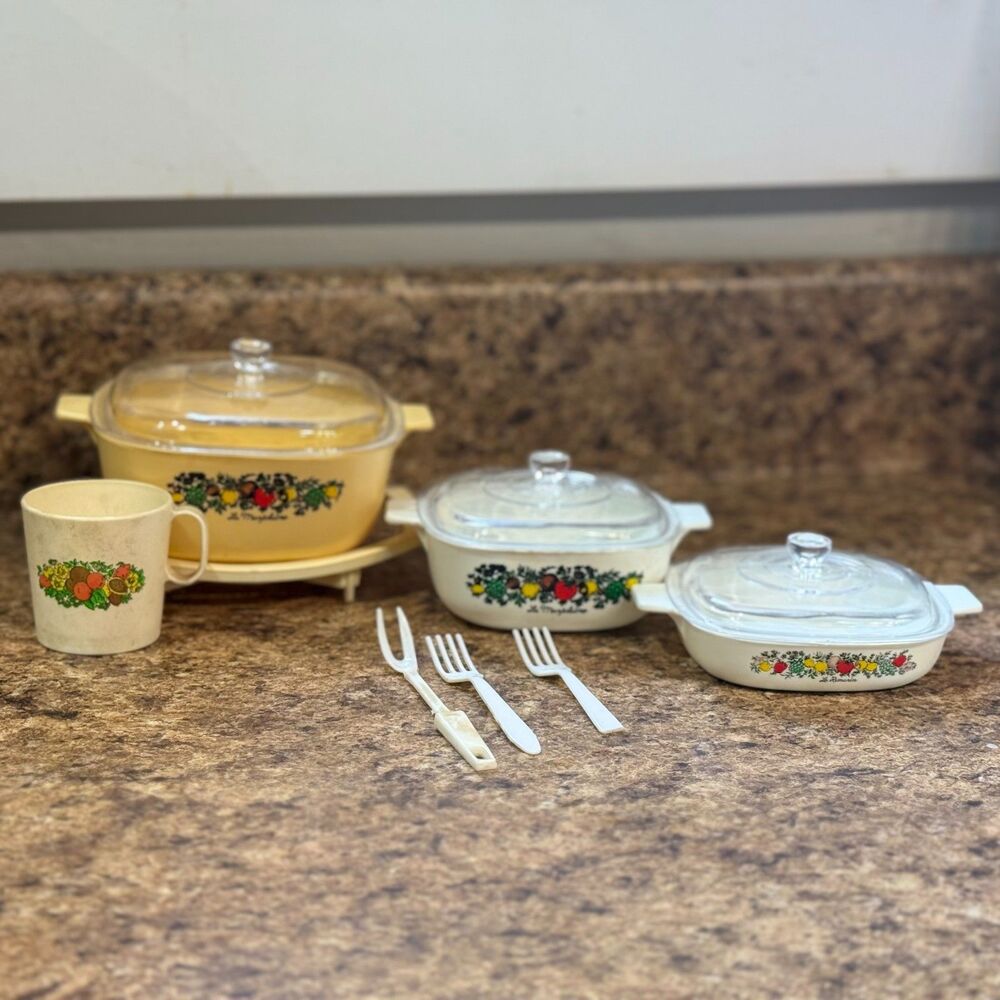 VTG1980s Chilton Toy Corning Ware Spice O' Life Play Dishes Set Plastic11 Pieces